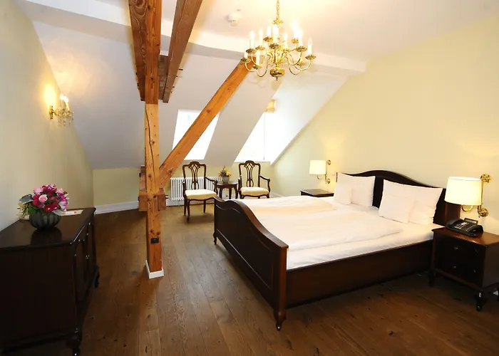 HELIOPARK Bad Hotel Zum Hirsch