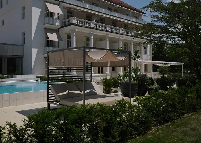 Badischer Hof Baden-Baden - Leonardo Limited Edition